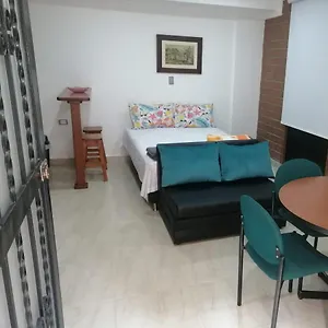 Apartamento Apartaestudio Cerca Metro, Medellín